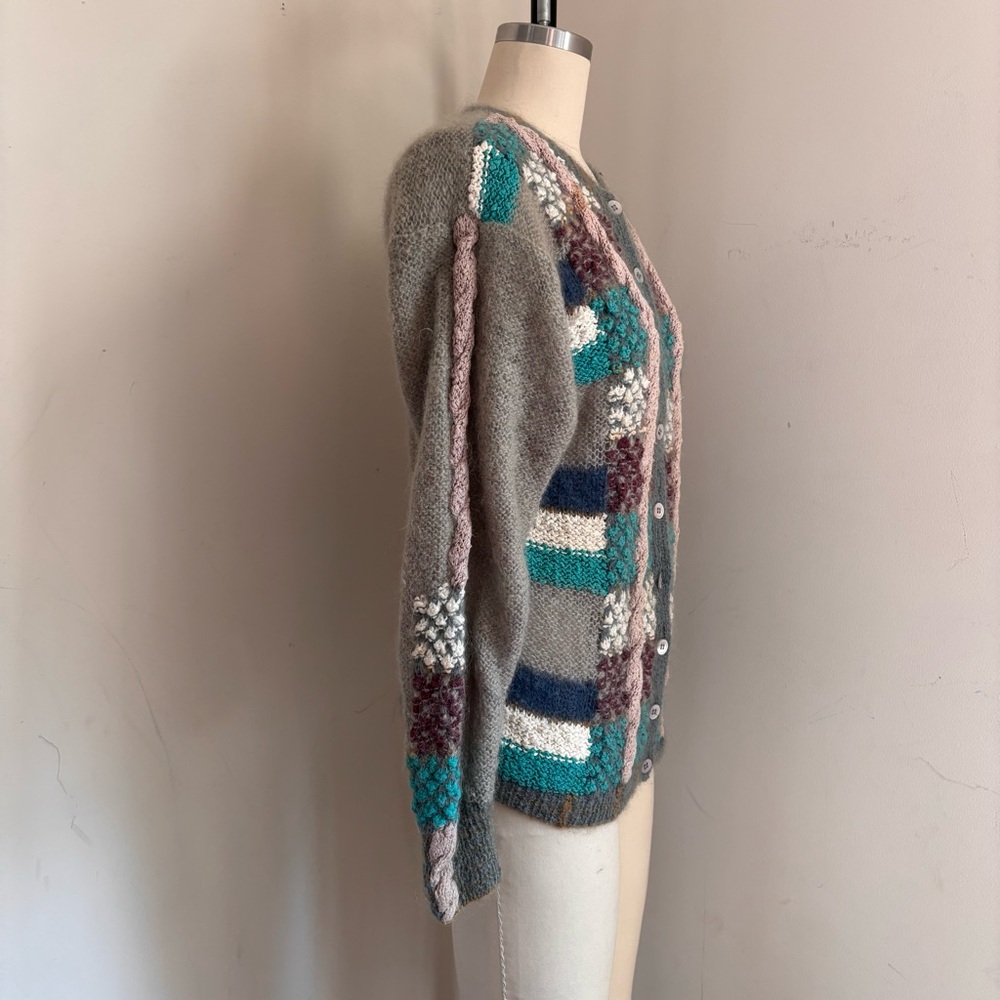 Vintage Cozy Multicolor Knit Wool Cardigan - Picture 4 of 9